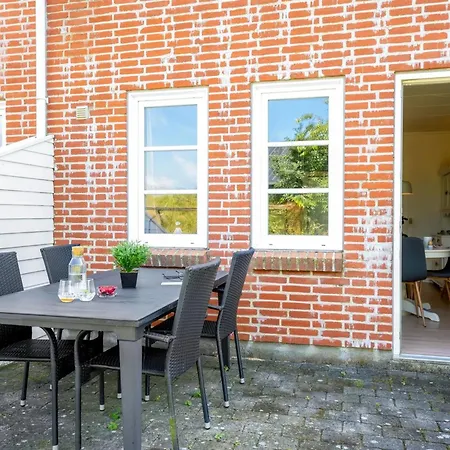 Hansia By Interhome *